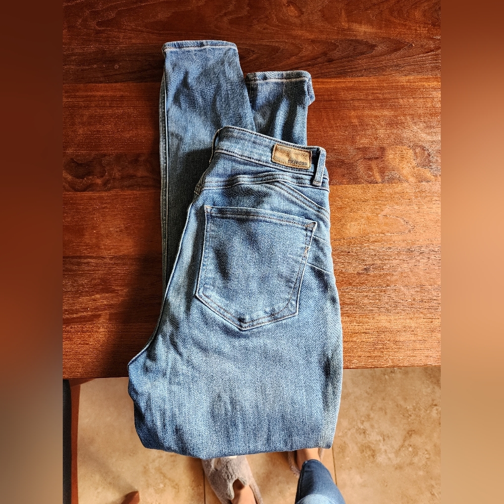 Express perfect curves ankle legging jeans 8